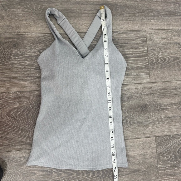 ALO YOGA Elevate Ribbed Crossover Grey Tank Top in Size Small - Picture 10 of 10